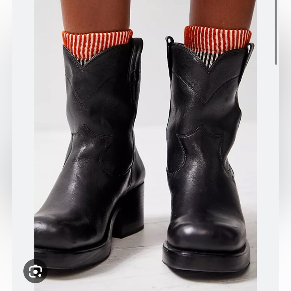 NWOT Free People Jeffrey Campbell Sleepy Cowboy Ankle Boots Black Leather
